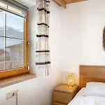Haus Dom wakacyjny Hart im Zillertal